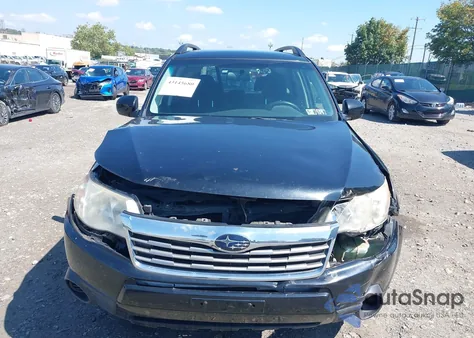 2010 Subaru Forester 2.5X Premium z USA, uszkodzony, nr VIN JF2SH6CC7AH763728